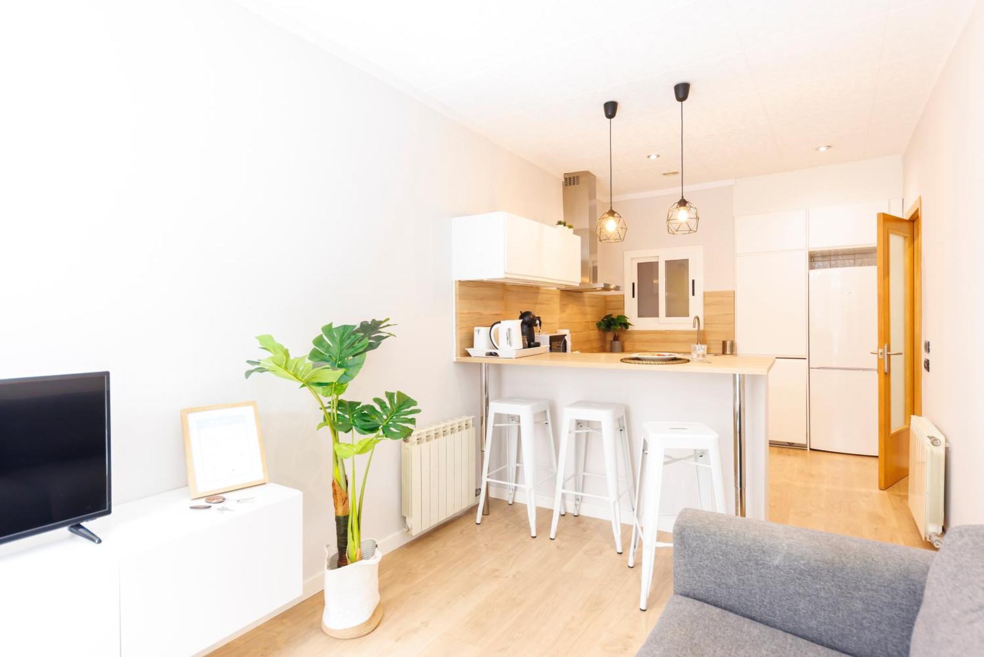 Bravissimo Apartaments Mora 4 Girona Ngoại thất bức ảnh