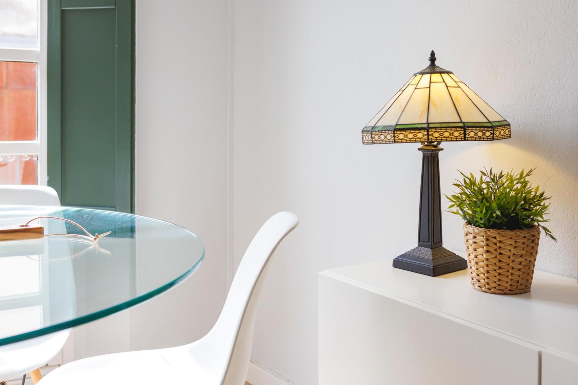 Bravissimo Apartaments Mora 4 Girona Ngoại thất bức ảnh