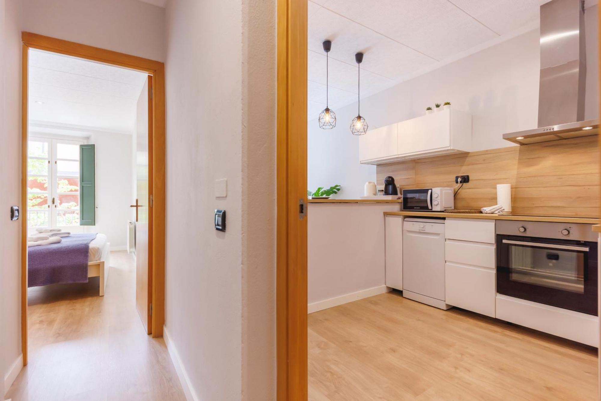 Bravissimo Apartaments Mora 4 Girona Ngoại thất bức ảnh
