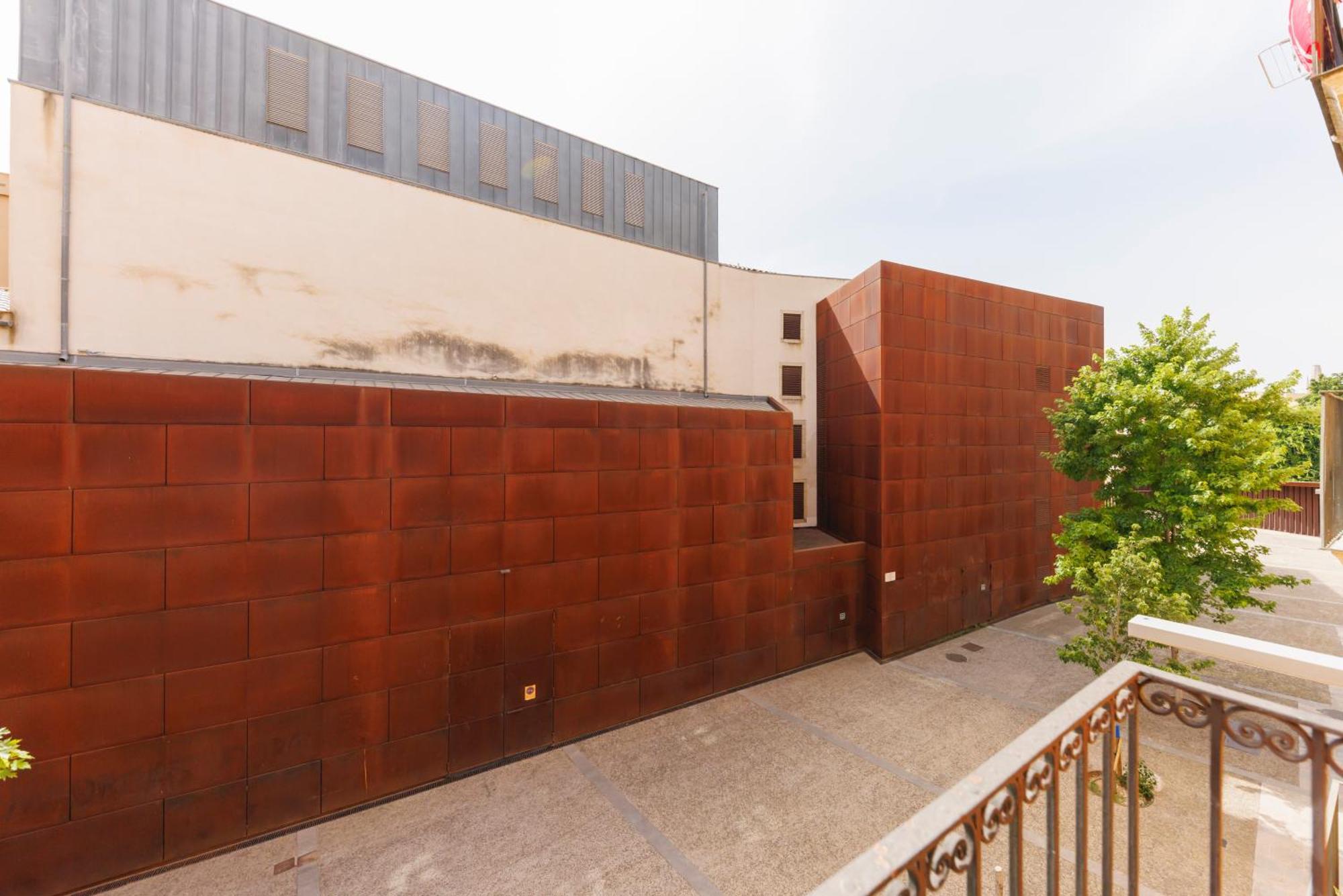 Bravissimo Apartaments Mora 4 Girona Ngoại thất bức ảnh