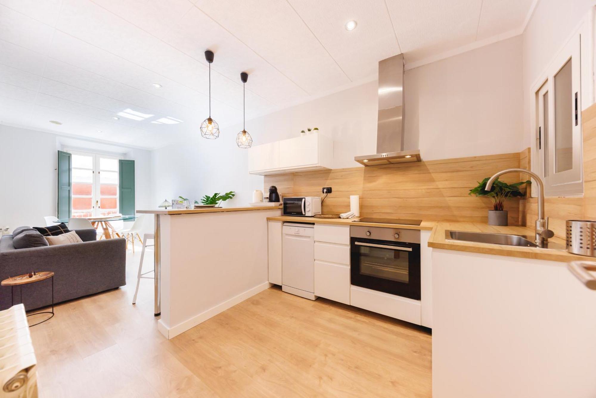 Bravissimo Apartaments Mora 4 Girona Ngoại thất bức ảnh