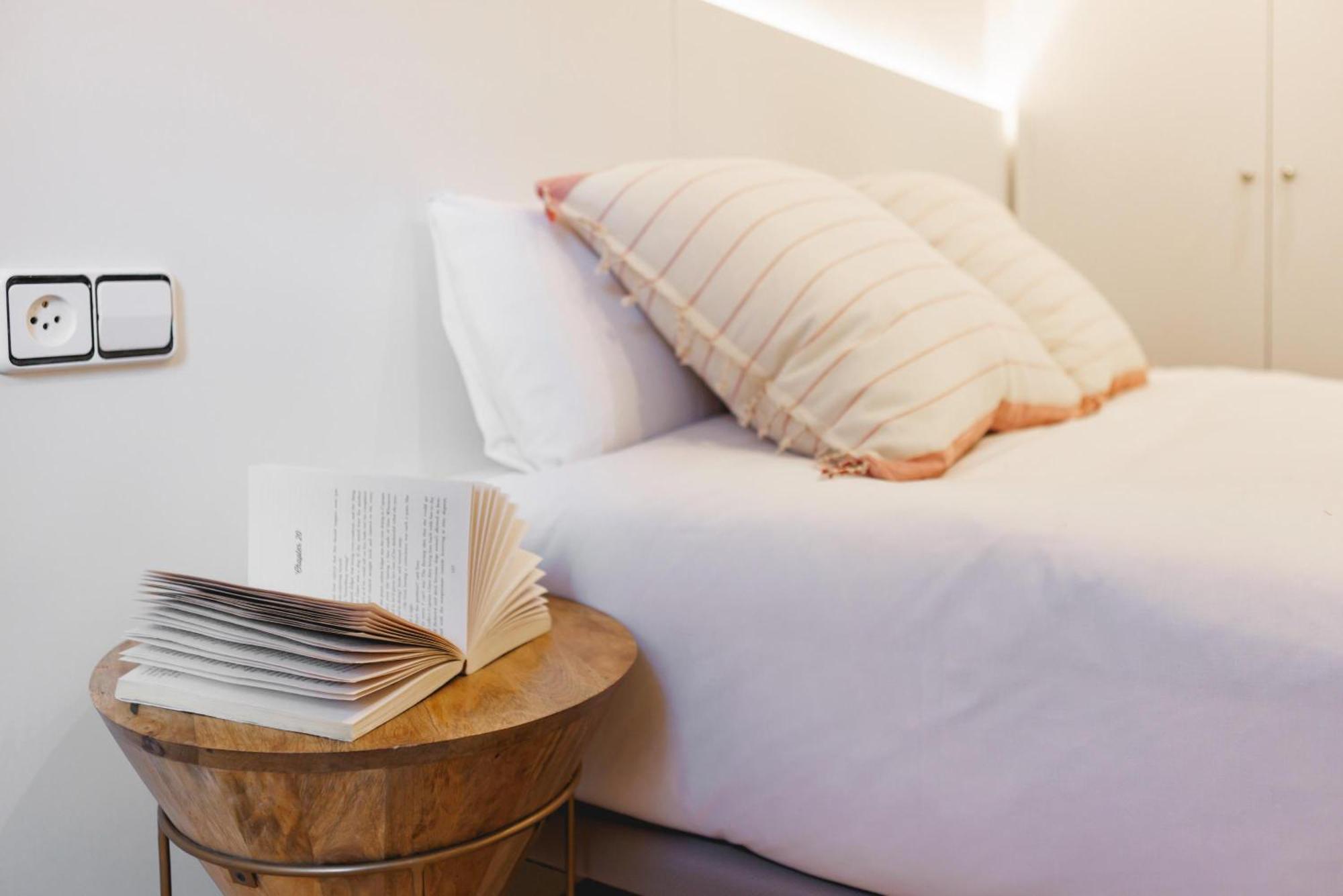 Bravissimo Apartaments Mora 4 Girona Ngoại thất bức ảnh